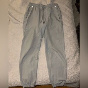 Lululemon License to Train Jogger M/29”